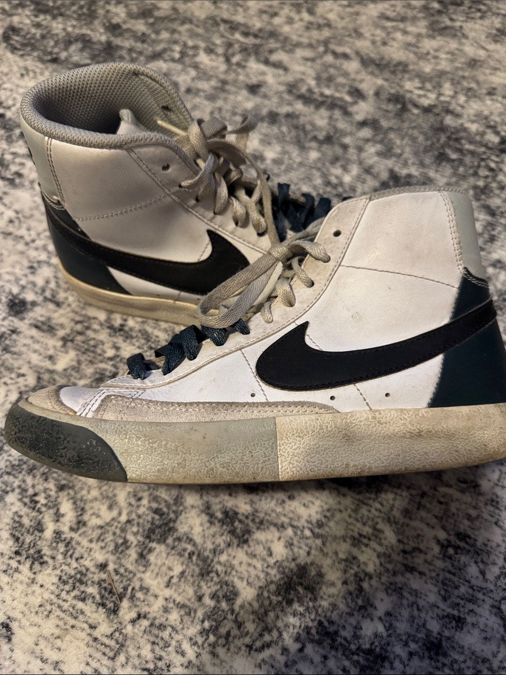 Nike High-Top Sneakers in White and Black & Green